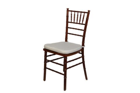 mahogany chiavari chair